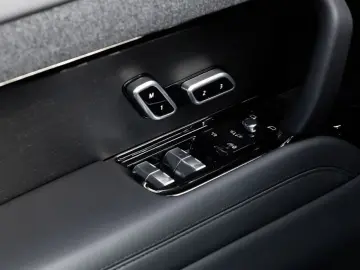 Range Rover Sport P460e Hybrid Dynamic