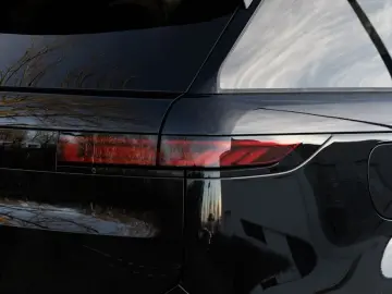 Range Rover Sport P460e Hybrid Dynamic