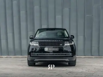 Range Rover P460e SE PHEV