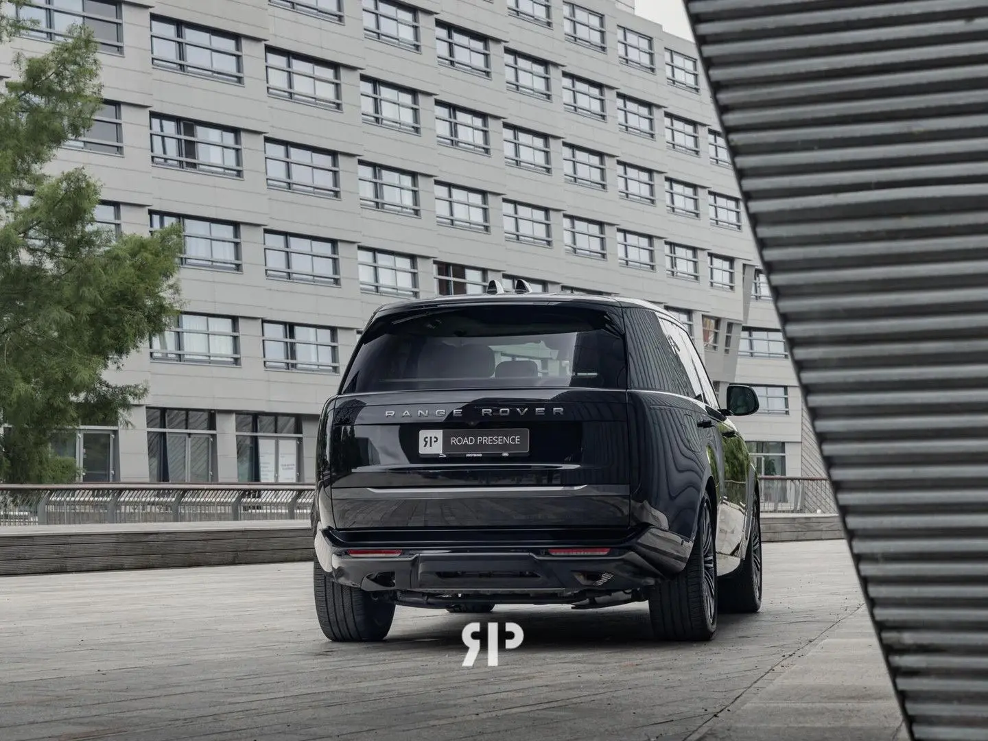 Range Rover P460e SE PHEV