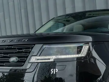 Range Rover P460e SE PHEV