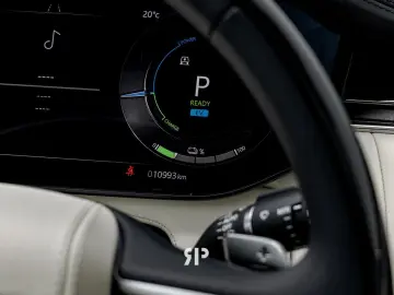 Range Rover P460e SE PHEV