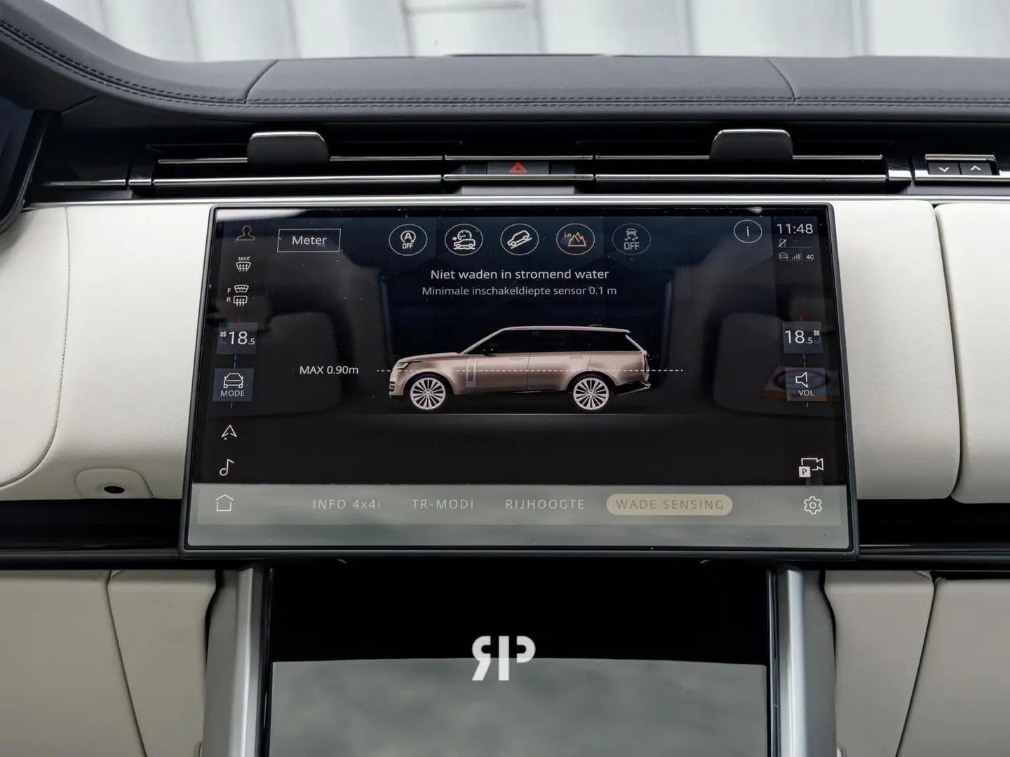 Range Rover P460e SE PHEV