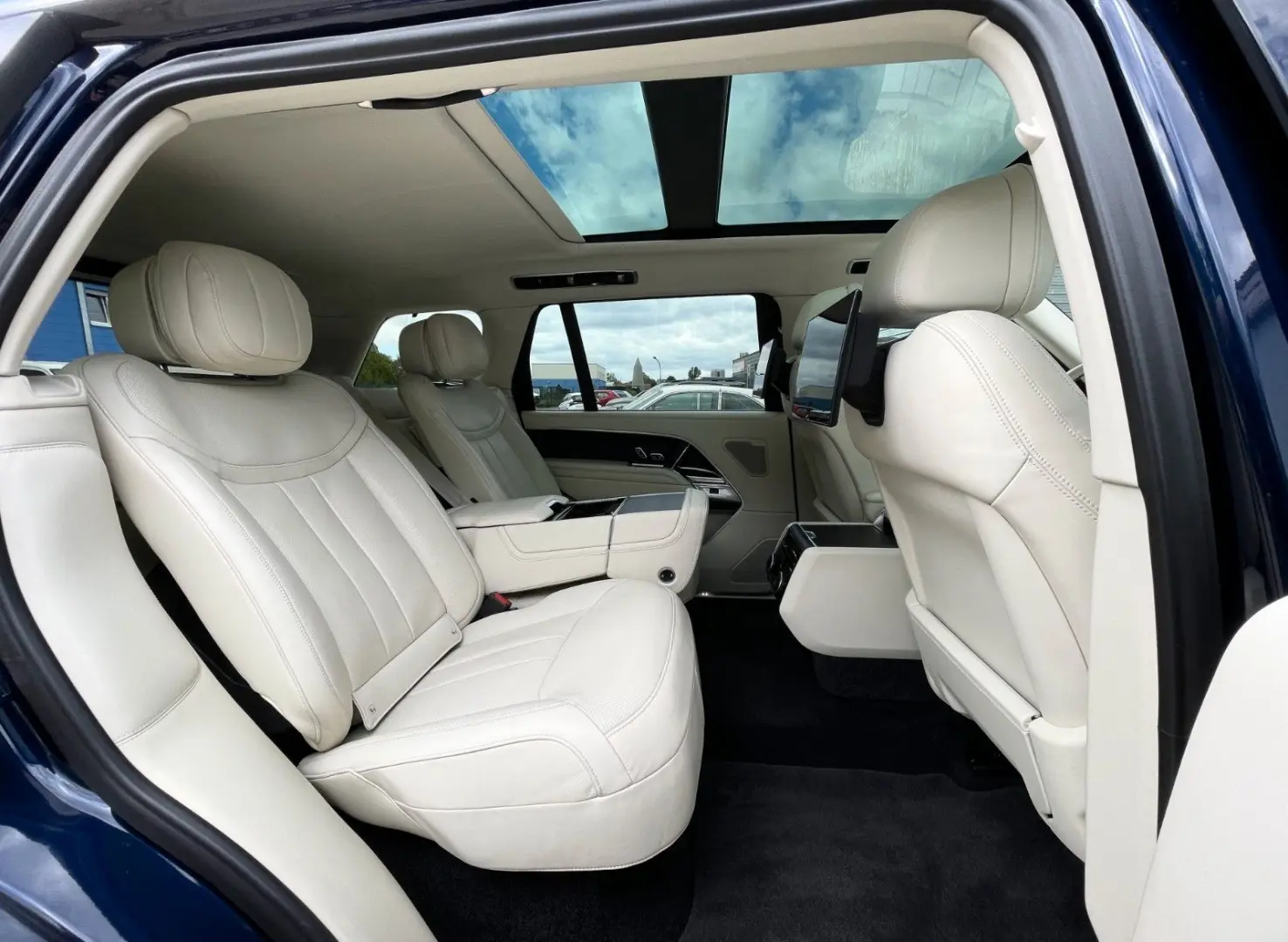 Range Rover 4.4 P530 Autobiography