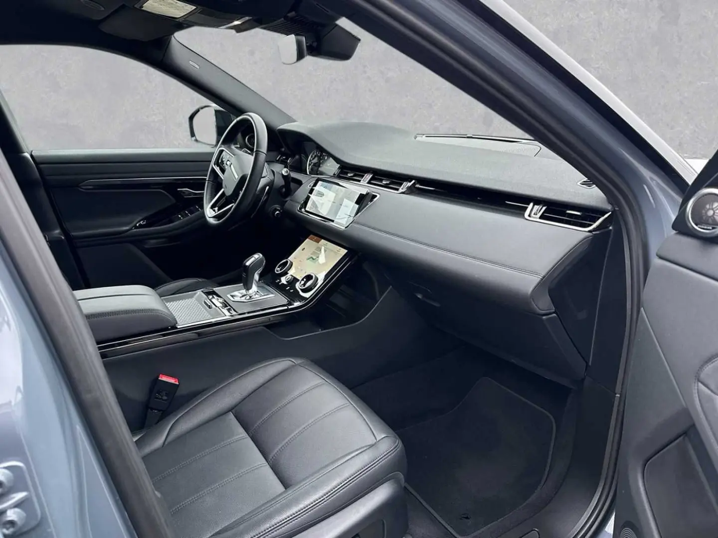 Range Rover Evoque Diesel D200 R-Dynamic SE