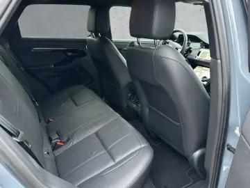 Range Rover Evoque Diesel D200 R-Dynamic SE
