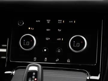 Range Rover Evoque P200 R-Dynamic SE