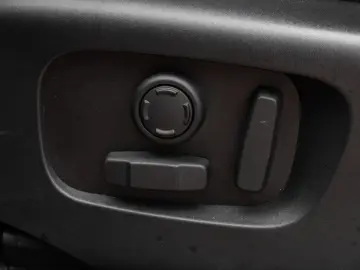 Range Rover Evoque P200 R-Dynamic SE