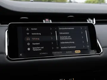 Range Rover Evoque P200 R-Dynamic SE