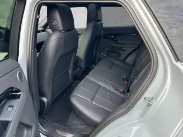 Range Rover Evoque D200 DYNAMIC SE