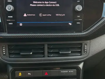 Volkswagen T-Cross 1.0 TSI DSG Life