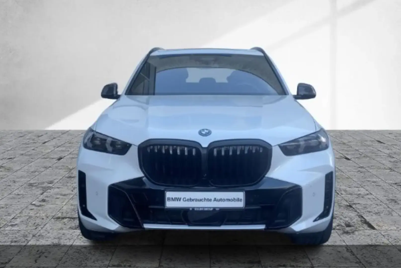 X5 xDr50e M-Sport