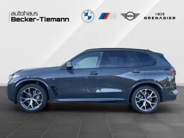 X5 xDrive50e