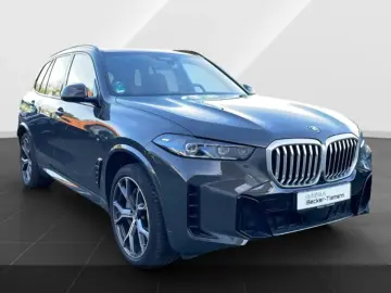 X5 xDrive50e