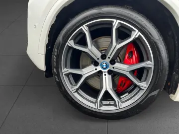 X5 xDr50e M Sport Pro