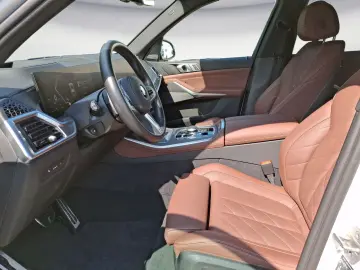 X5 xDrive30d M SPORT Iconic Glow AHK Parking Ass