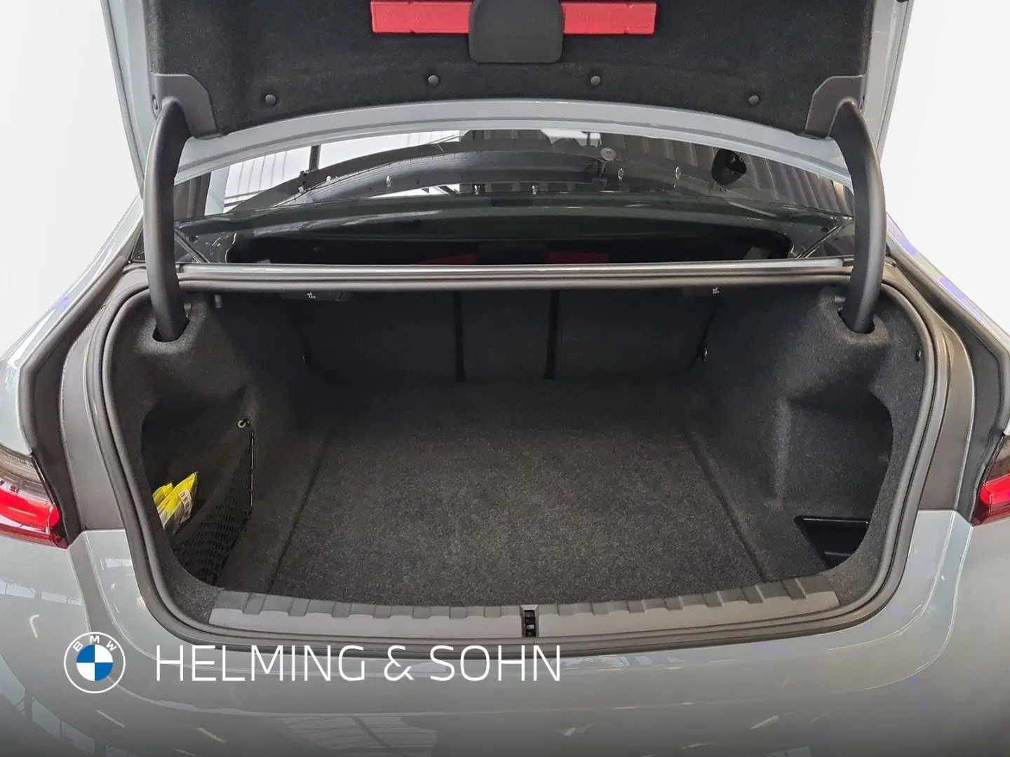 330i Limousine M-Sport Pro