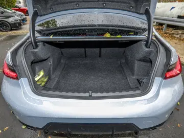 330i Limousine M Sport