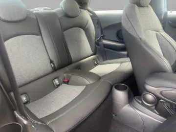 Cooper CHILI LED NAVI SPORTSITZ PDC SHZ 15