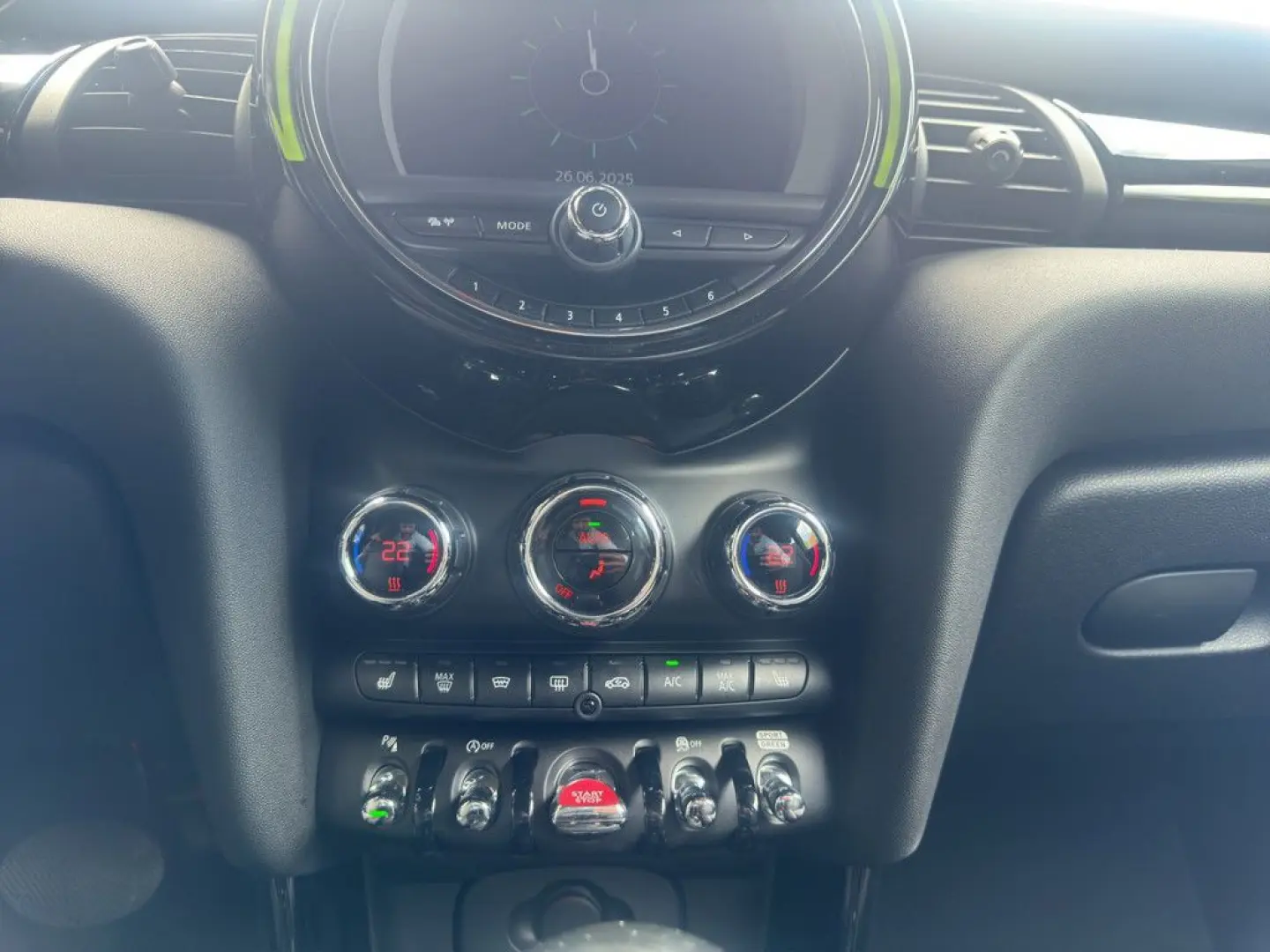 Cooper CHILI LED NAVI SPORTSITZ PDC SHZ 15