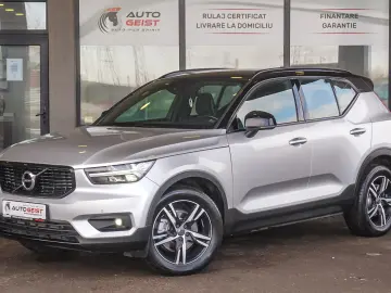VOLVO XC40 AWD T5 R-DESIGN