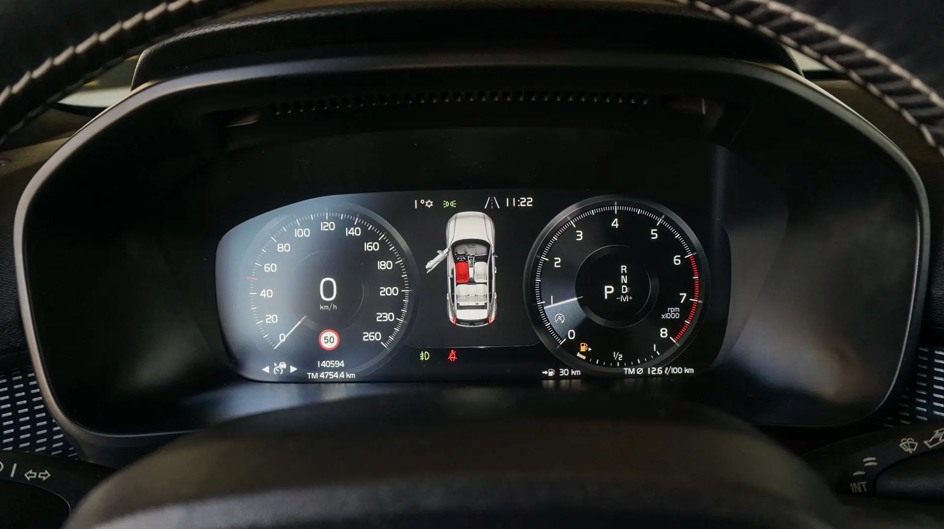 VOLVO XC40 AWD T5 R-DESIGN