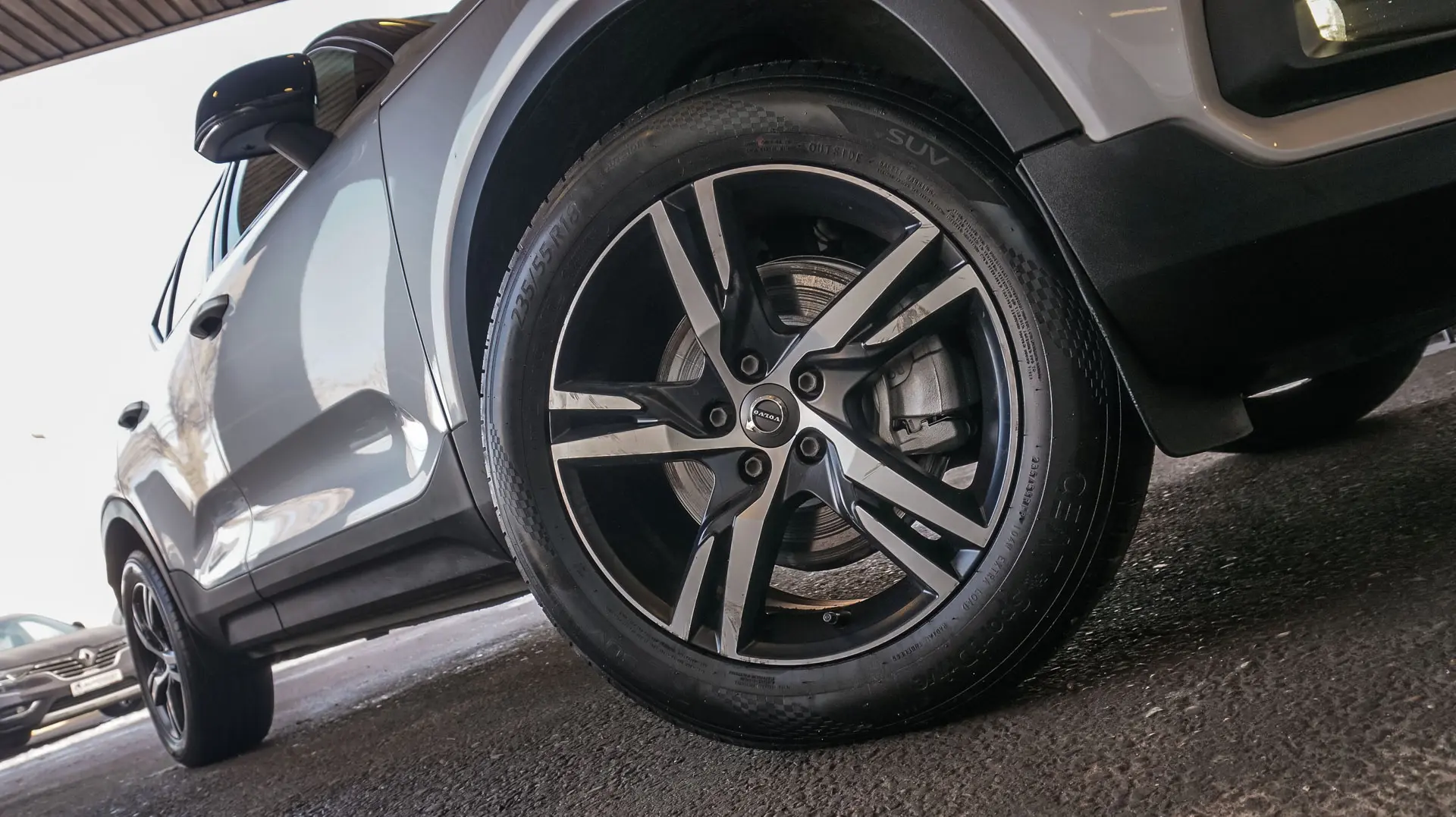 VOLVO XC40 AWD T5 R-DESIGN