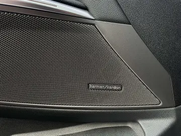 330i xDrive Limo M Sport Pro