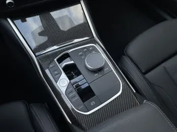 330i xDrive Limo M Sport Pro