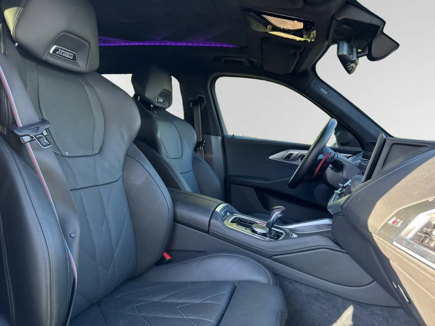 XM  € 1.190 Zubehörbonus AHK Autobahnass. 23 LMR