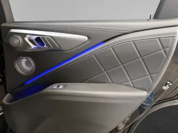 XM AHK DrivingAssist.-Prof. Bowers&Wilkins