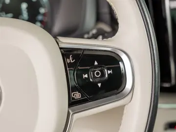 VOLVO XC60 Inscription AWD