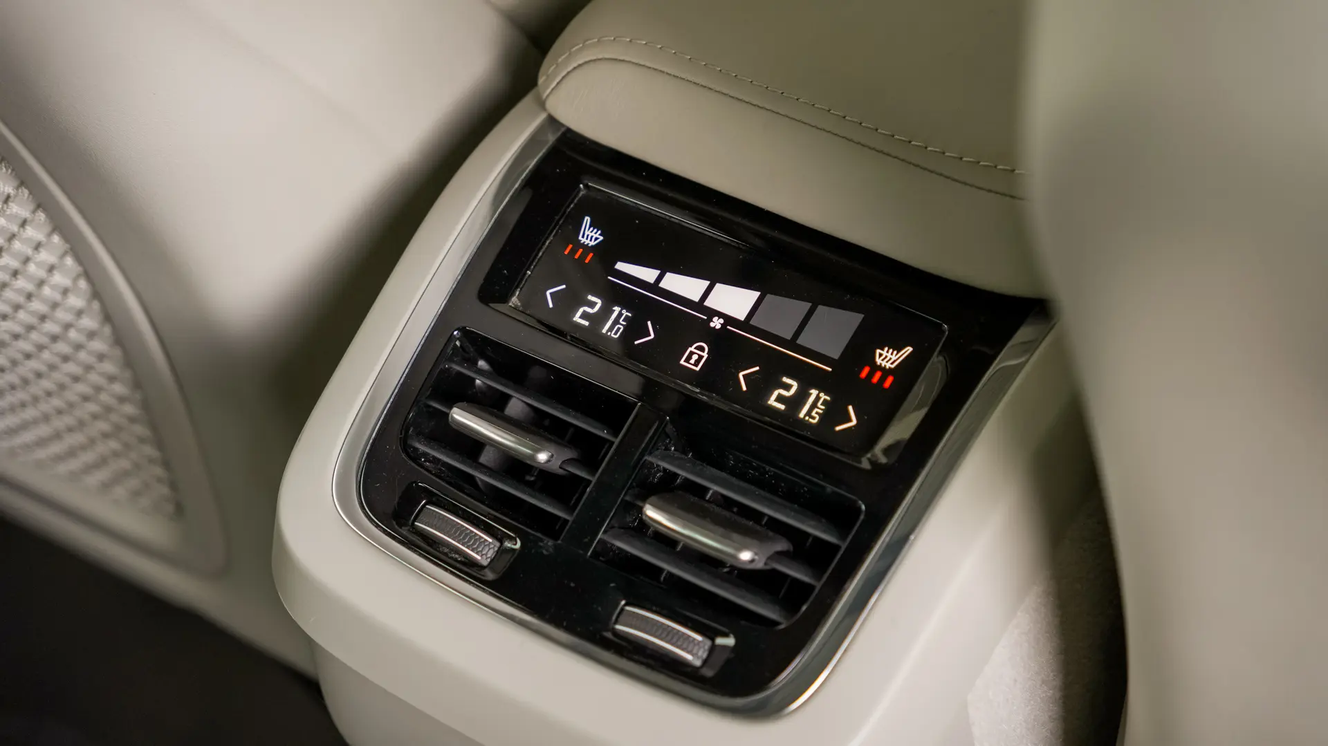 VOLVO XC60 Inscription AWD