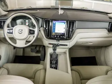 VOLVO XC60 Inscription AWD