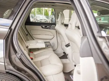 VOLVO XC60 Inscription AWD