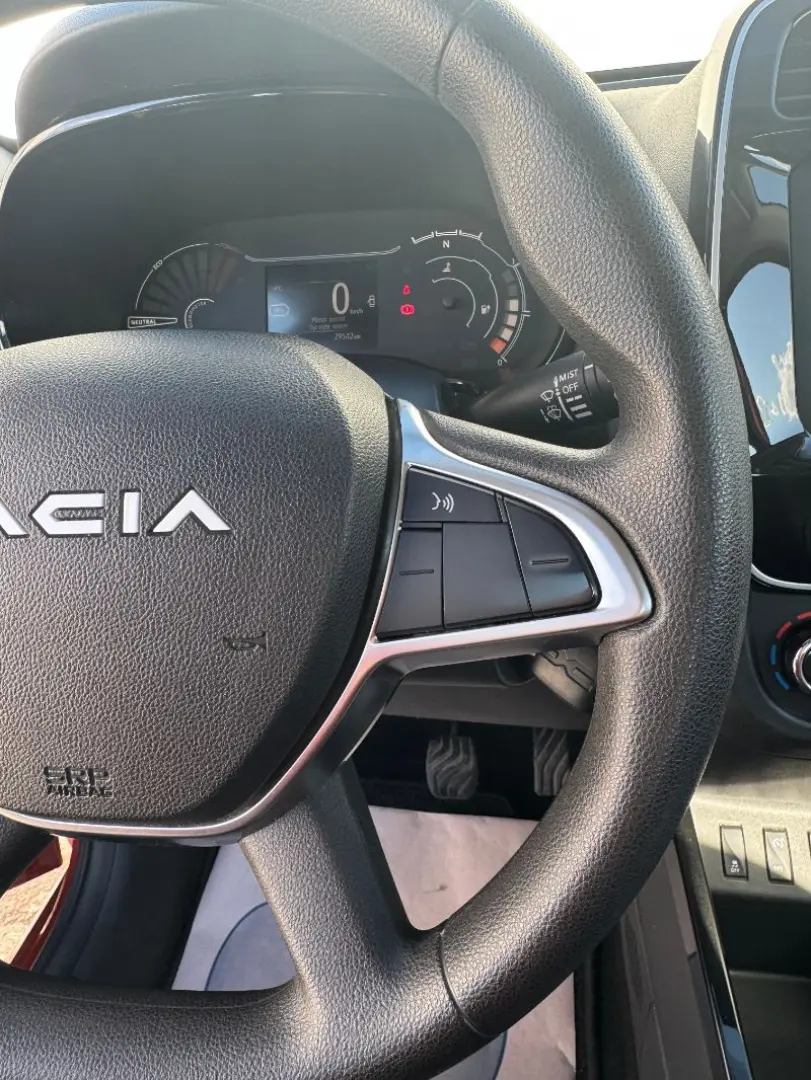 DACIA SPRING BEV 27kWh 45HP Essential Auto
