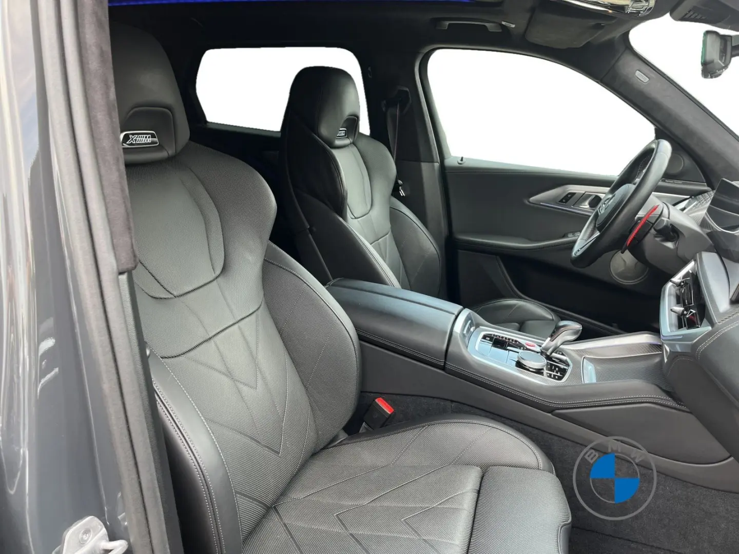 XM 21  Indiv. Farbe Leder Lenkradheizung Massage