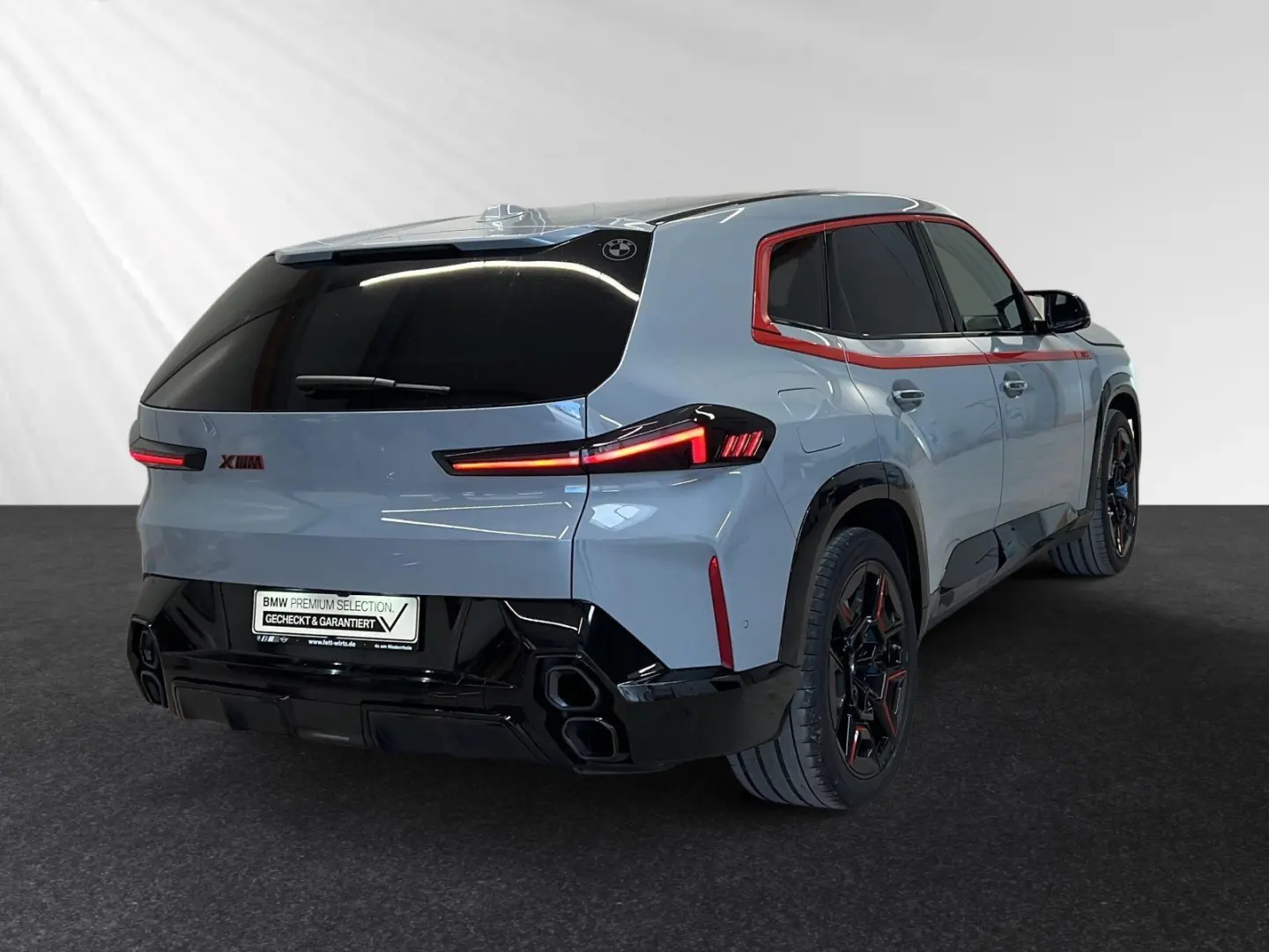 XM Label Red  € 1.190 Zubehörbonus  AHK Massage