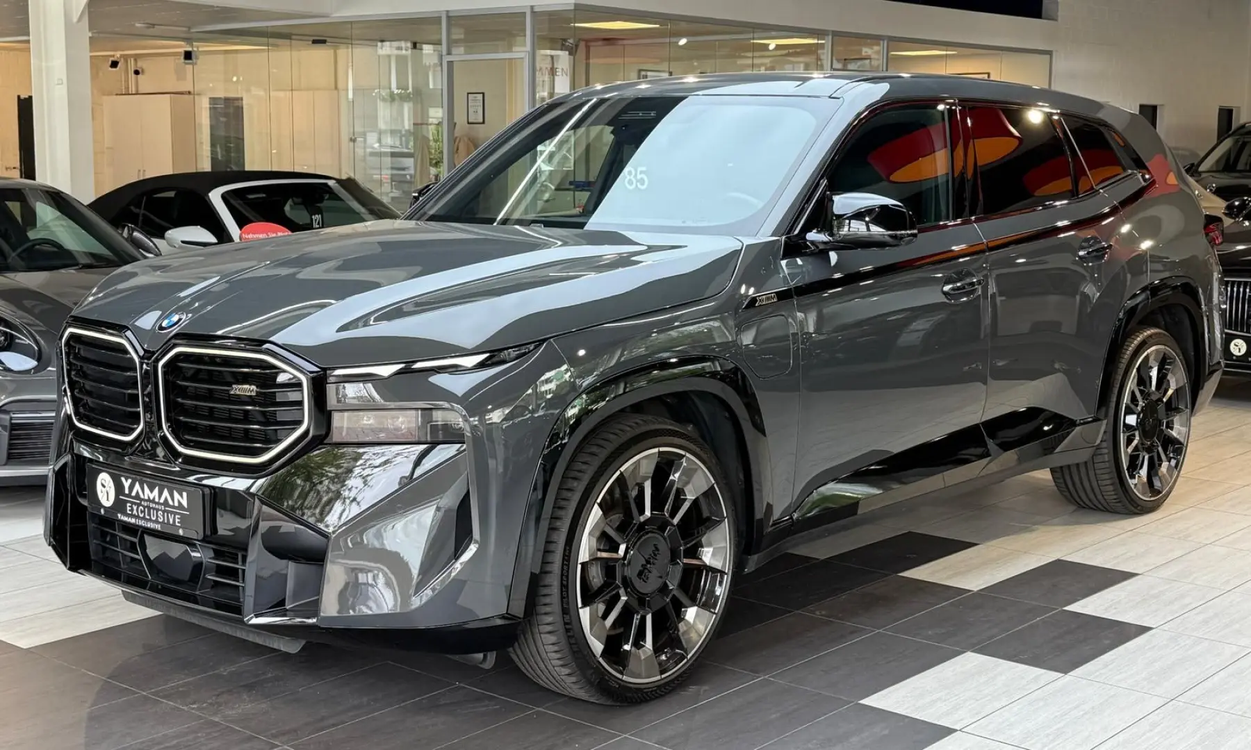 XM M Driver´s H&K Soft-Close Massage