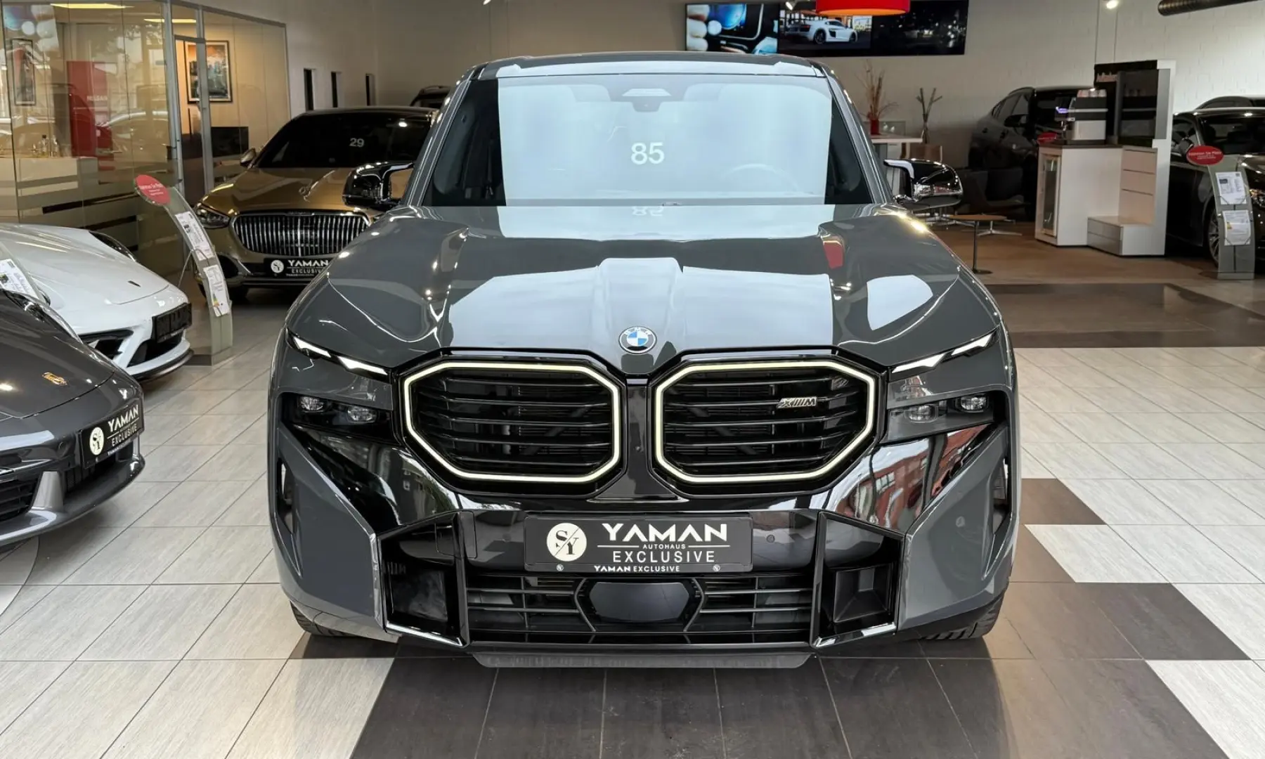 XM M Driver´s H&K Soft-Close Massage