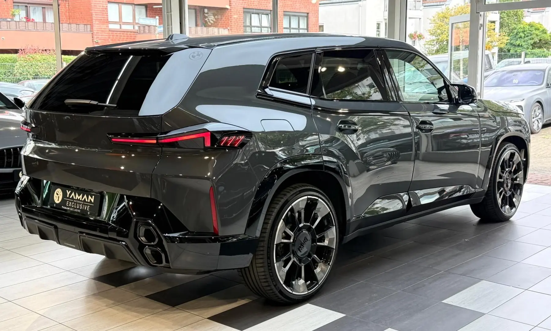 XM M Driver´s H&K Soft-Close Massage