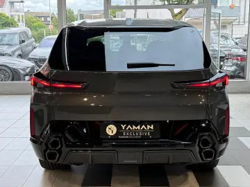 XM M Driver´s H&K Soft-Close Massage