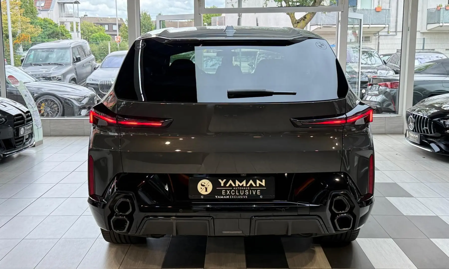 XM M Driver´s H&K Soft-Close Massage