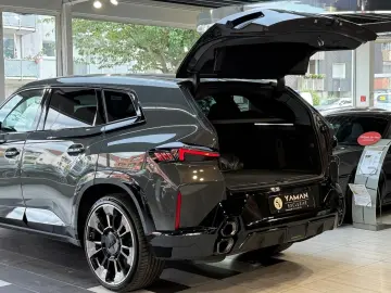 XM M Driver´s H&K Soft-Close Massage