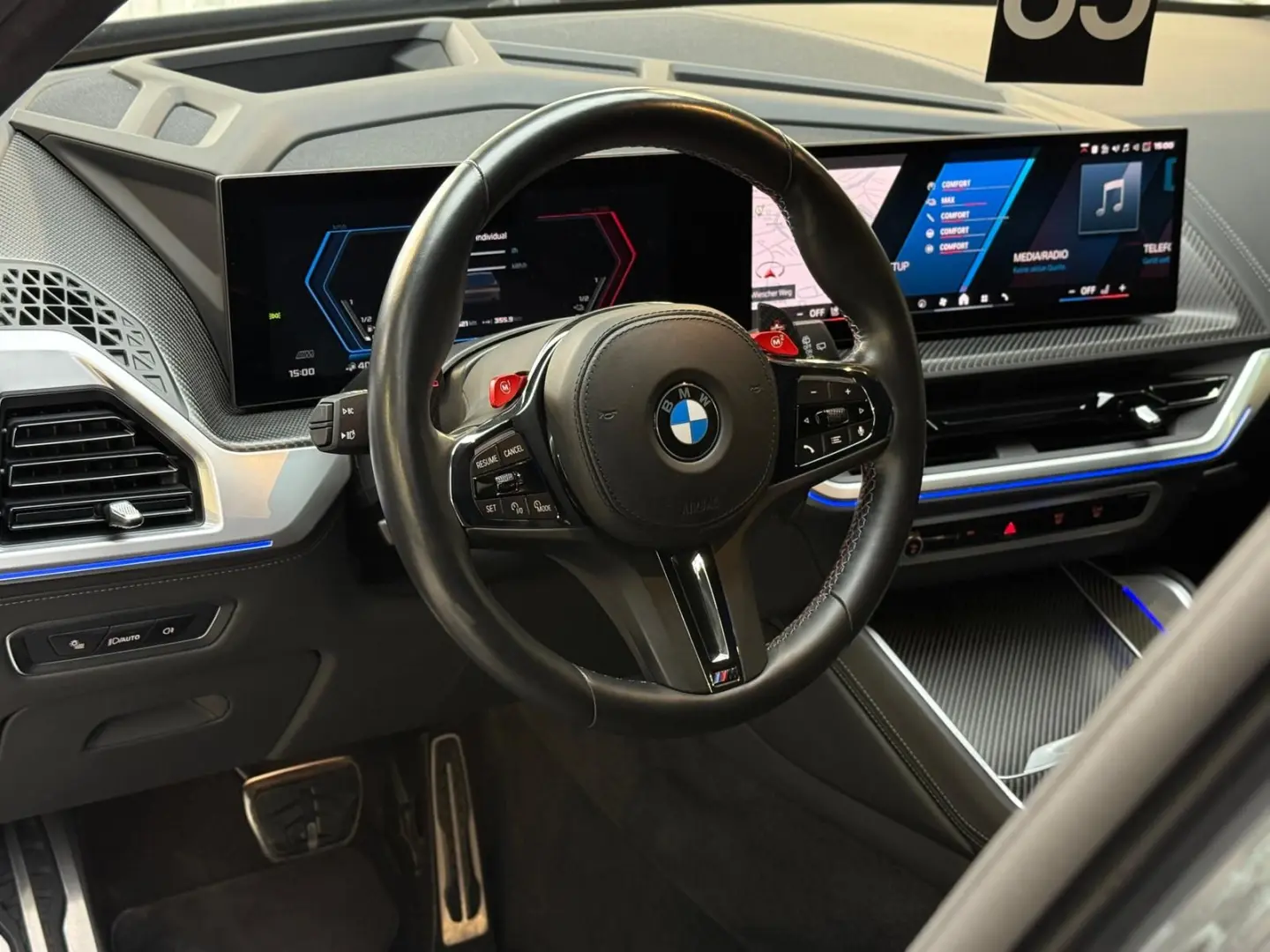 XM M Driver´s H&K Soft-Close Massage