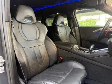 XM M Driver´s H&K Soft-Close Massage