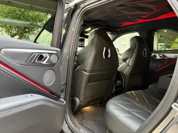 XM M Driver´s H&K Soft-Close Massage