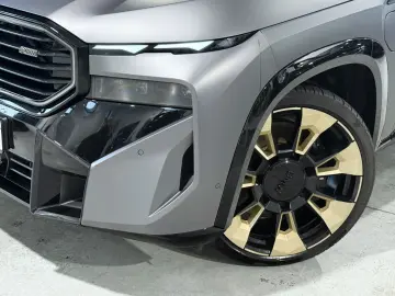 XM  M Drivers  AHK Soft-Close Bowers&Wilkins ACC