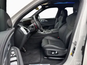 XM 50e IconicGlow BAB-Ass. Massage ACC 360  AHK