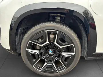 XM 50e IconicGlow BAB-Ass. Massage ACC 360  AHK